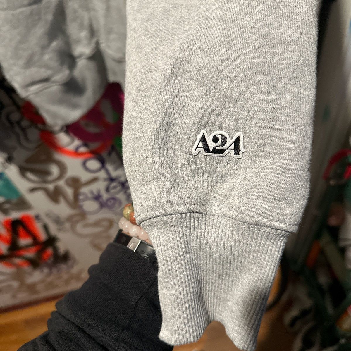 A24 A24 grey patch crewneck Size US S / EU 44-46 / 1 - 2 Thumbnail