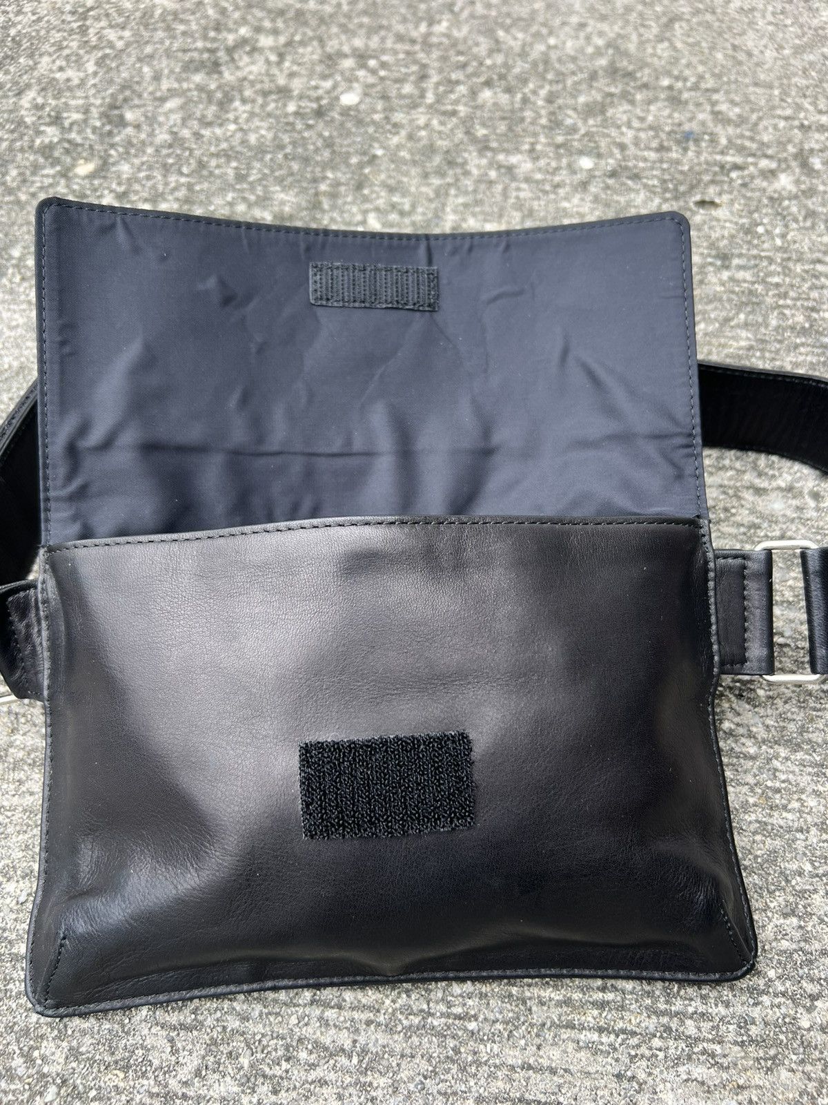 Leather Vintage Yoshie Inaba Japan Hybrid Black Leather Bag Size ONE SIZE - 8 Thumbnail