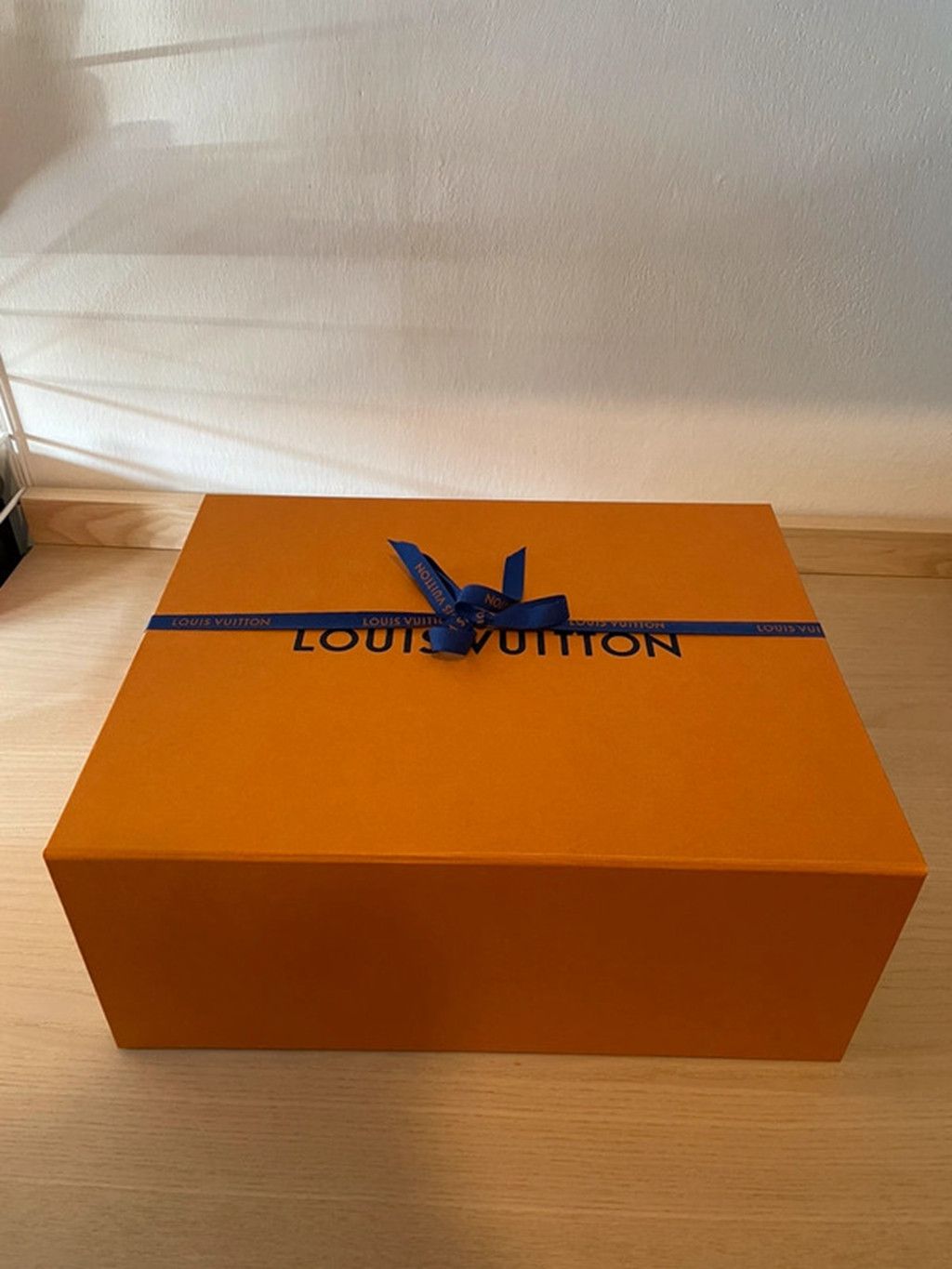 Louis Vuitton LV Trainer White Canvas Size US 8 / EU 41 - 4 Thumbnail
