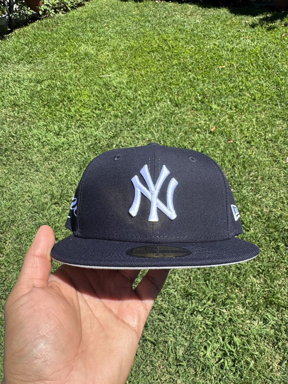 New Era × New York Yankees × Supreme Supreme X New York Yankees