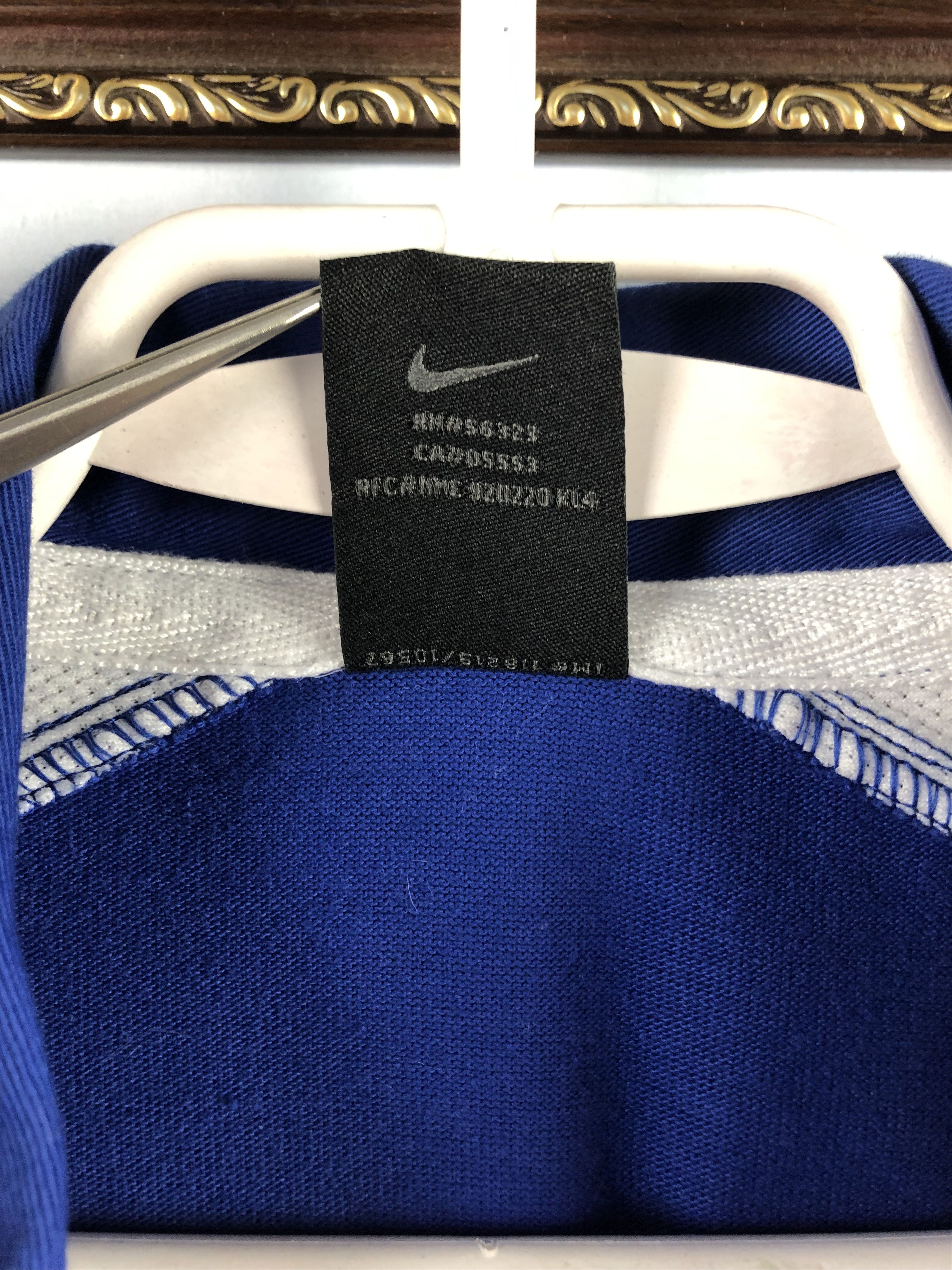 Nike Vintage Nike France Rugby Union Jersey Long Sleeve Shirt Size US S / EU 44-46 / 1 - 10 Thumbnail