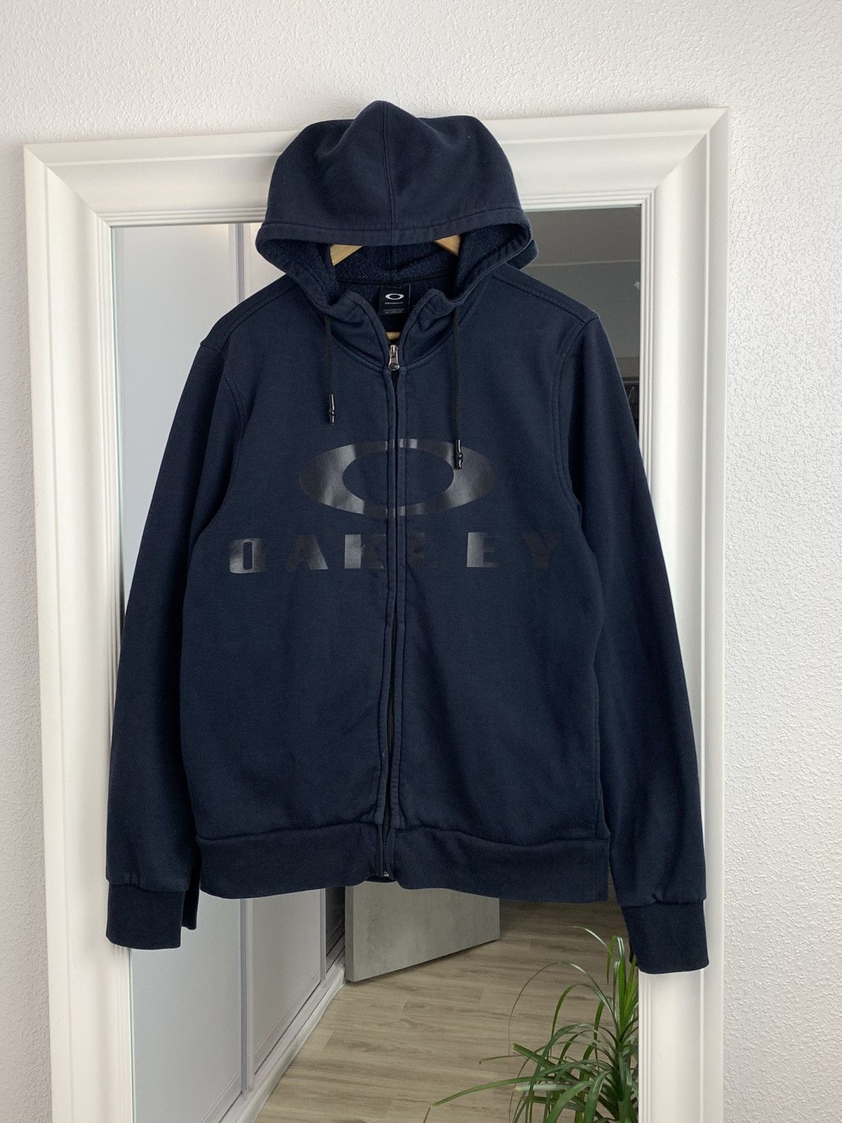 Oakley Zip Hoodie Big Logo Hoodie Size:L