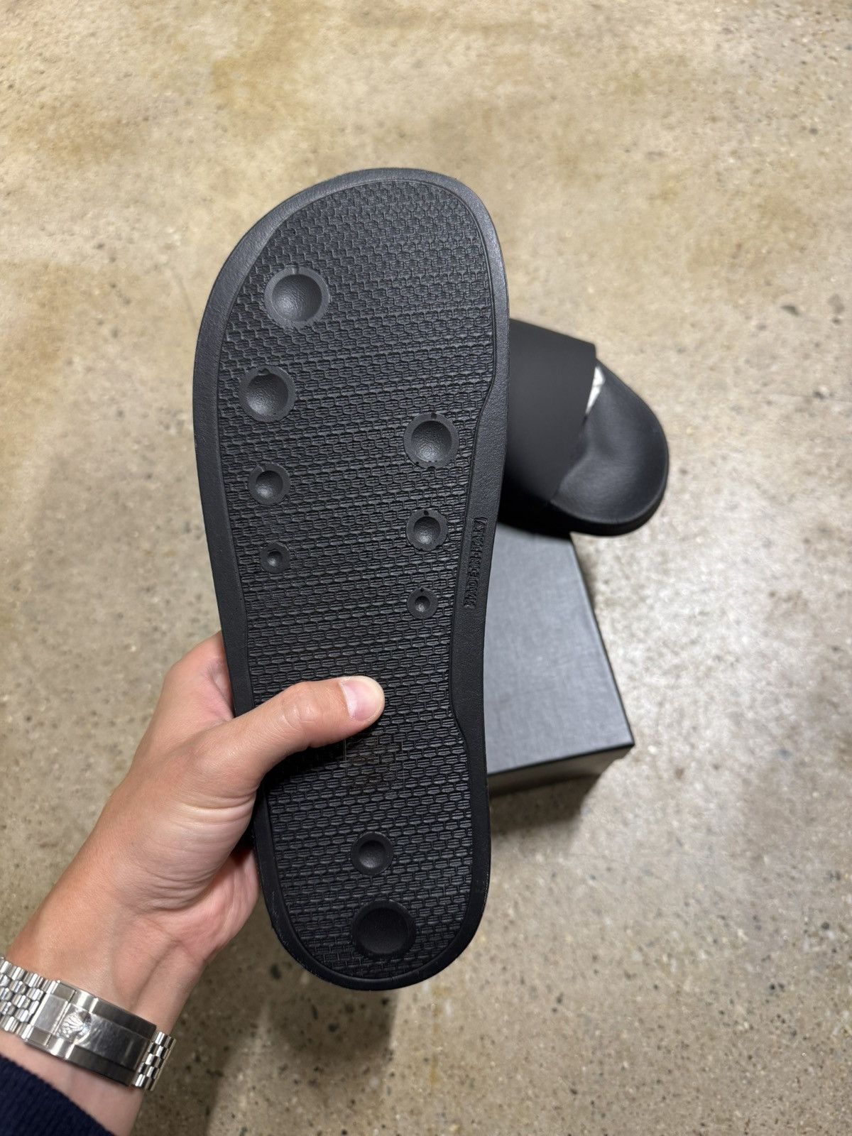 Essentials Fear of God Essentials Rubber Slides NEW Size US 8 / EU 41 - 4 Thumbnail