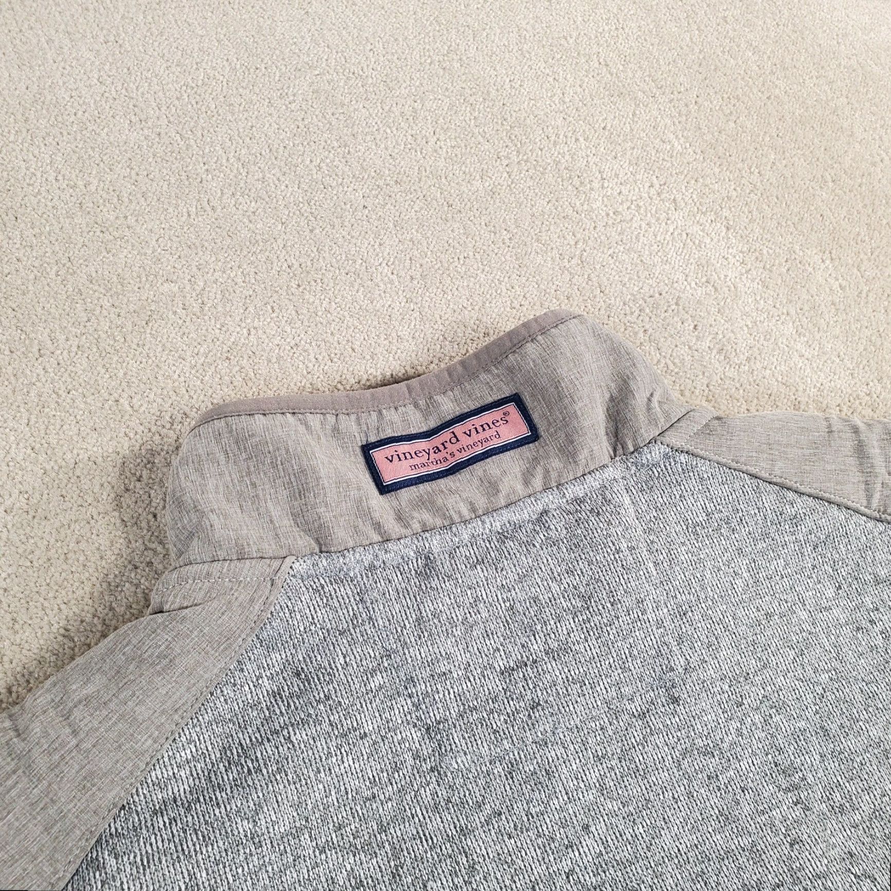 Vineyard Vines Vineyard Vines Vest Mens XL Gray Full Zip Pockets Casual Outdoor Windbreaker Mock Logo Modern Casual Size US XL / EU 56 / 4 - 7 Thumbnail