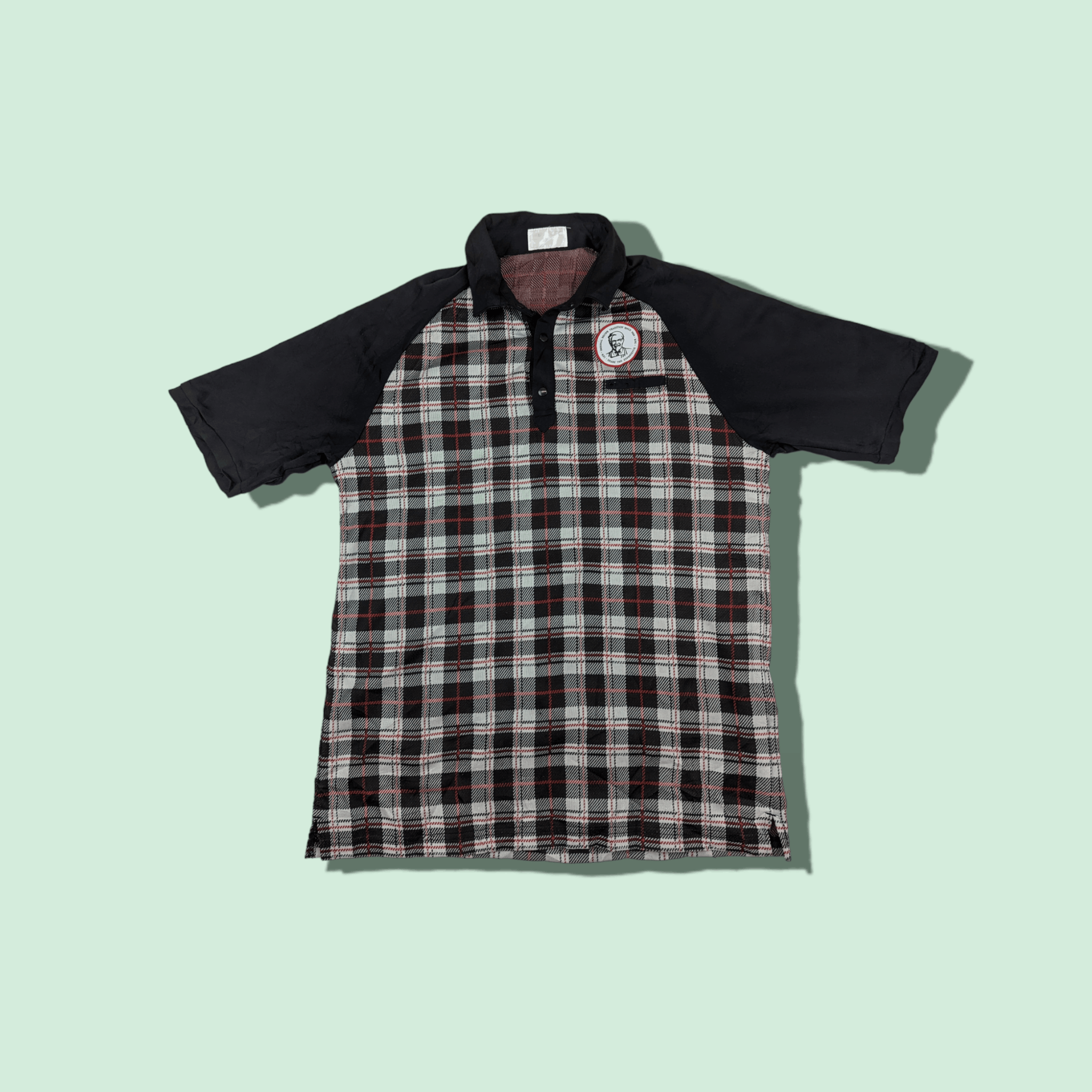 Japanese Brand Vintage 2000's KFC Workwear Polo T-Shirt Size US L / EU 52-54 / 3 - 1 Thumbnail