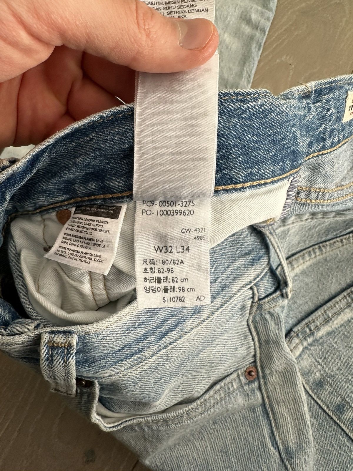 Levi's Levi’s 501 Denim Regular Fit Jeans Light Blue 32x34 Size US 32 / EU 48 - 9 Thumbnail