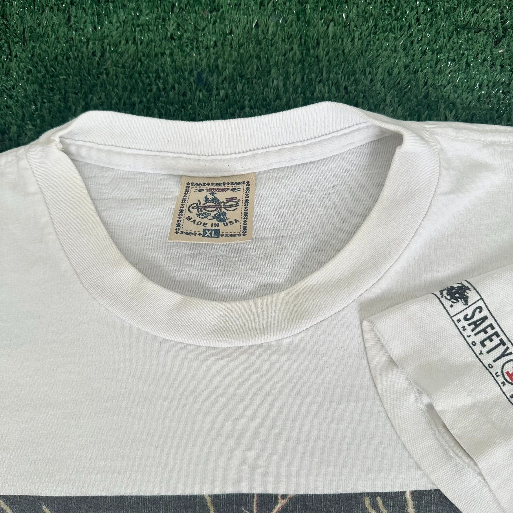 Vintage Vintage 90s Winchester Shotgun Ammo T-Shirt Guns Firearms Pu Size US XL / EU 56 / 4 - 4 Thumbnail