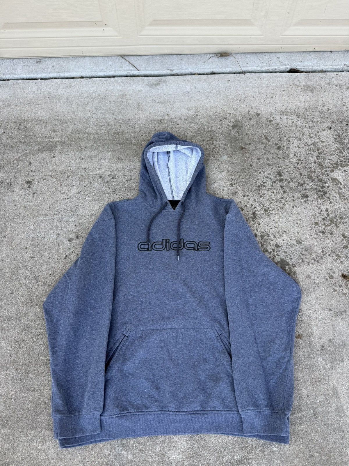 Adidas y2k adidas hoodie grey embroidered logo Size US L / EU 52-54 / 3 - 8 Thumbnail
