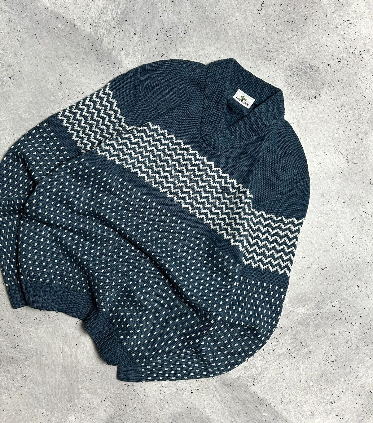 Lacoste × Vintage Vintage Lacoste Knitted V Neck Pattern Sweater Size US L / EU 52-54 / 3 - 2 Thumbnail