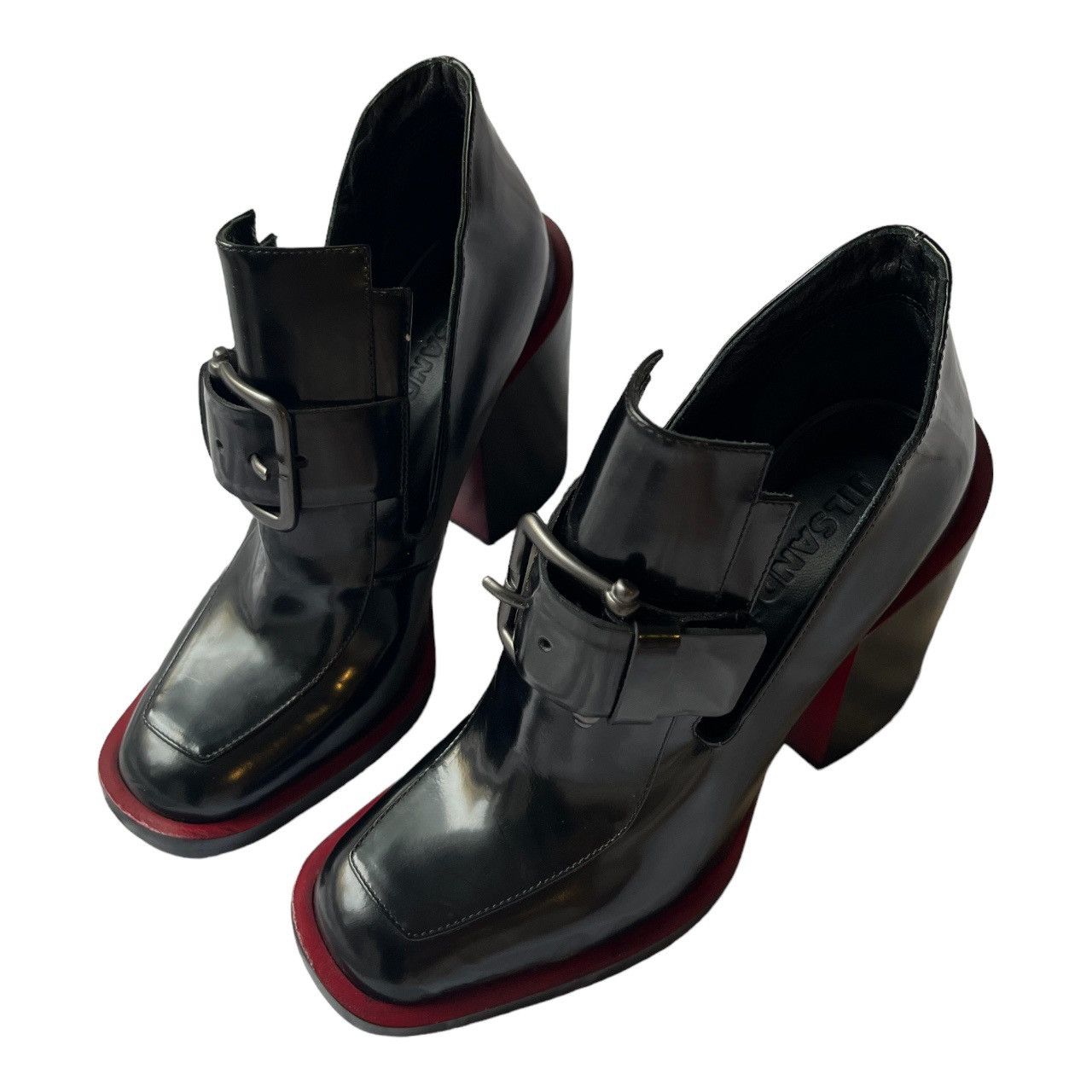 Jil sander navy black and red heels with silver belt