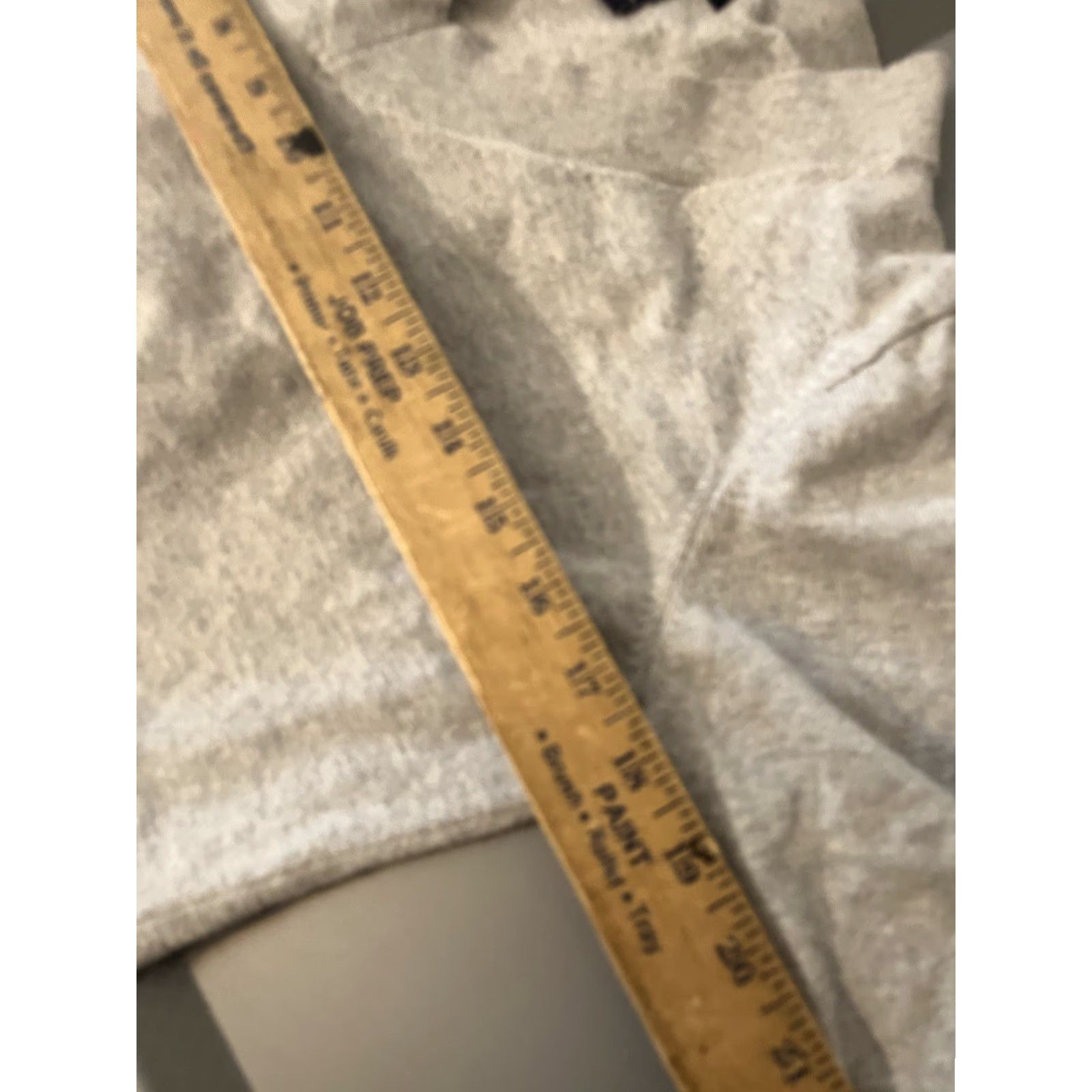 Gap Gap Woman Solid V-Neck Long Sleeve Sweater Size Medium Gray Shirt Womens Size M / US 6-8 / IT 42-44 - 5 Thumbnail