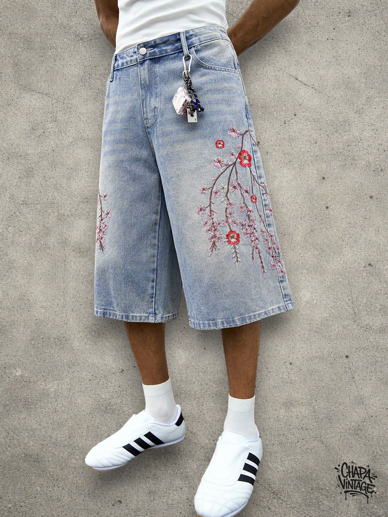 Vintage Washed jeans flower shorts Size US 32 / EU 48 - 2 Thumbnail