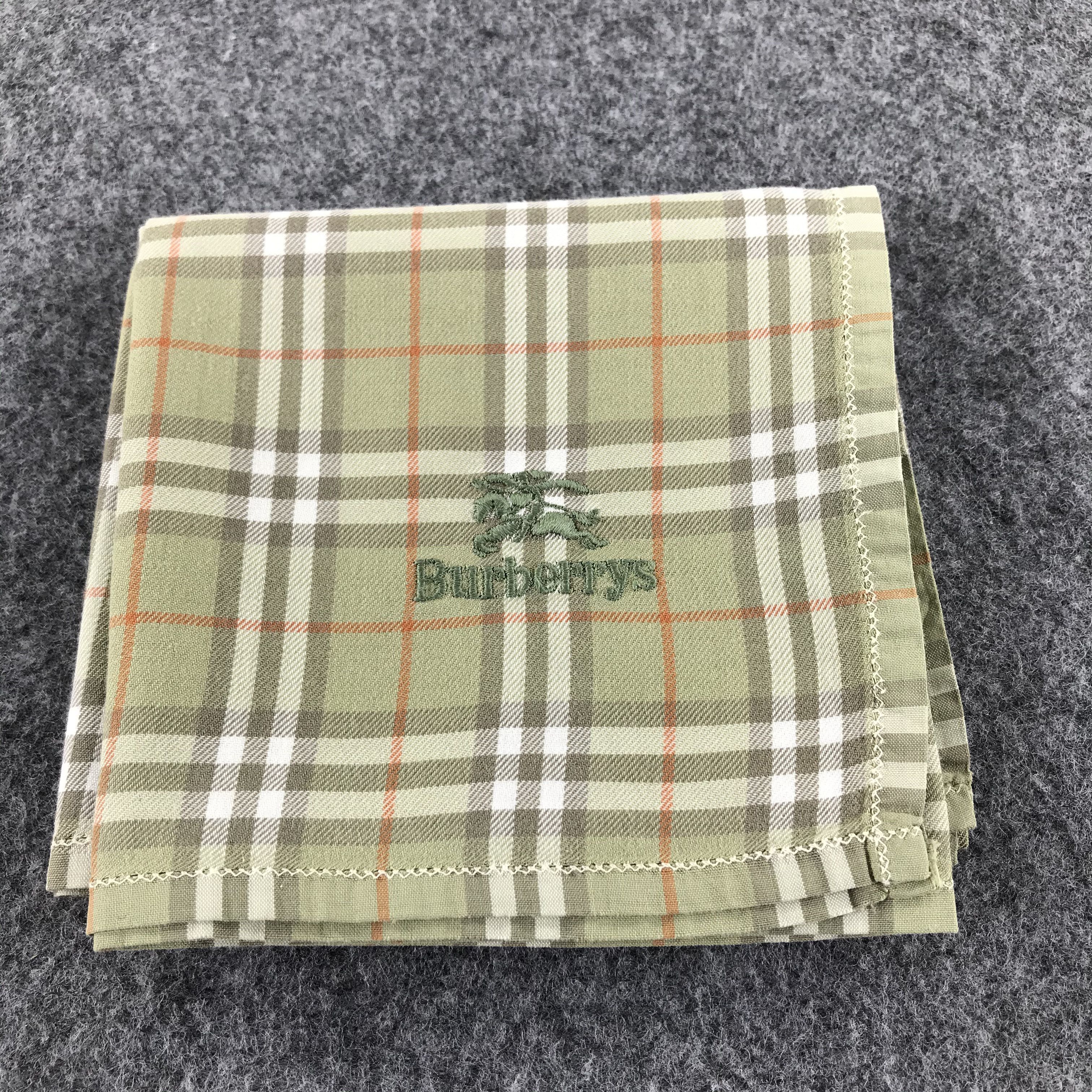 Burberry Burberrys Nova Check Handkerchief Neckerchief Bandana H180 Size ONE SIZE - 6 Thumbnail