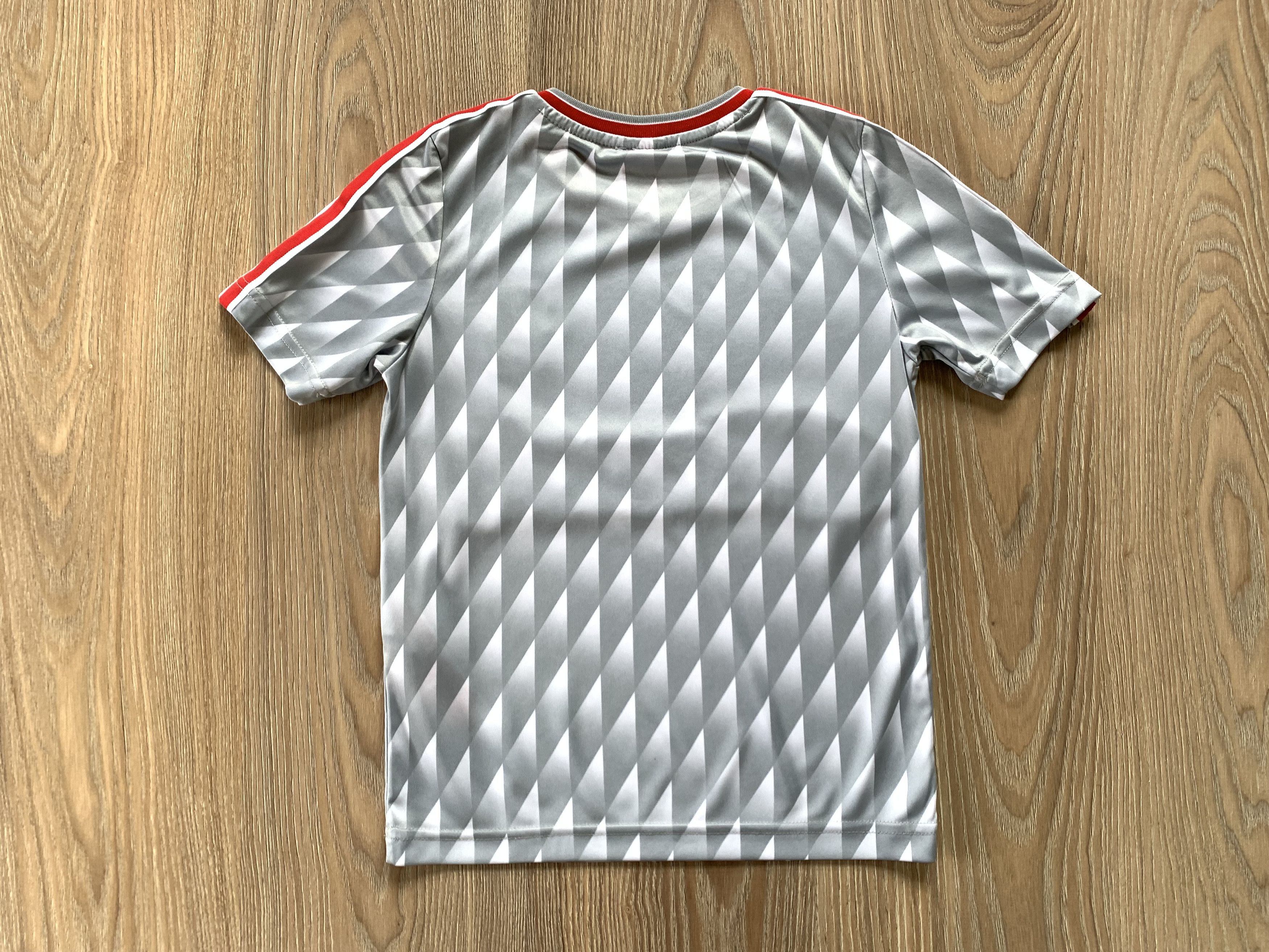 Vintage Liverpool FC Training Gray Printed T-shirt Size US XS / EU 42 / 0 - 3 Thumbnail