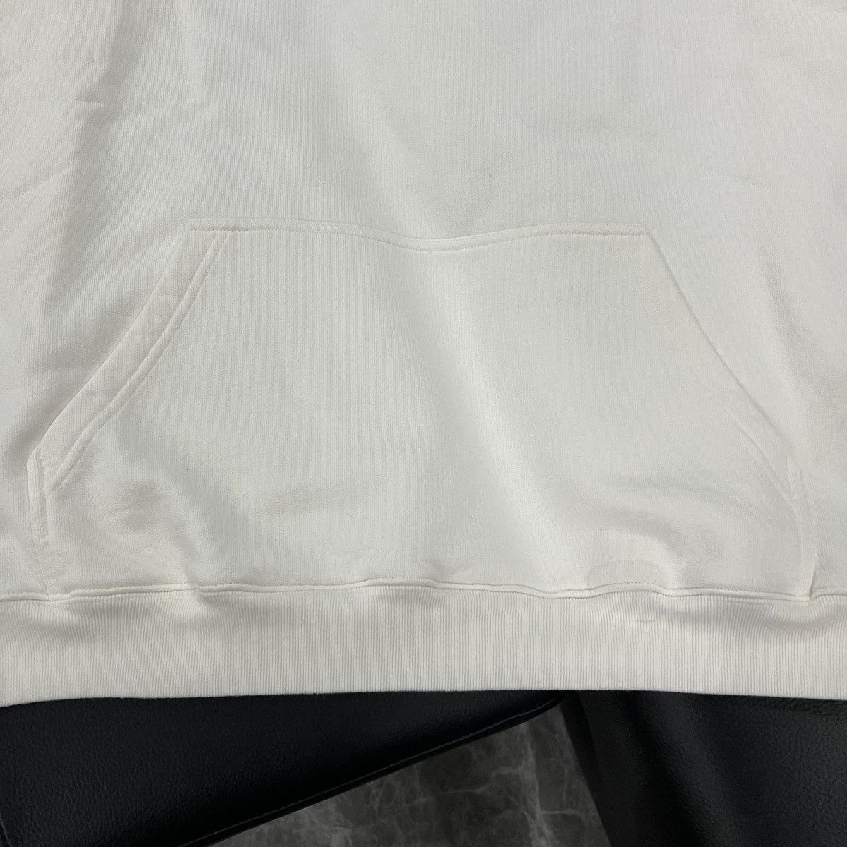 Vetements Vetements Logo Hoodie Size US M / EU 48-50 / 2 - 7 Thumbnail