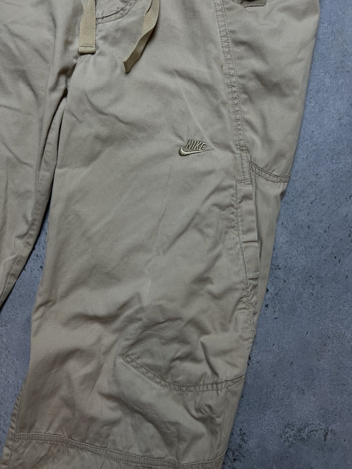 Nike Nike Track Cargo Pants Baggy Vintage Gorpcore Drill Joggers Size US 32 / EU 48 - 8 Thumbnail