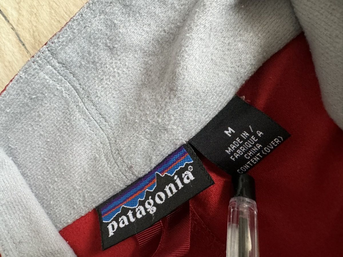 Patagonia Patagonia Small Logo Red Windbreaker Jacket Size US L / EU 52-54 / 3 - 11 Thumbnail