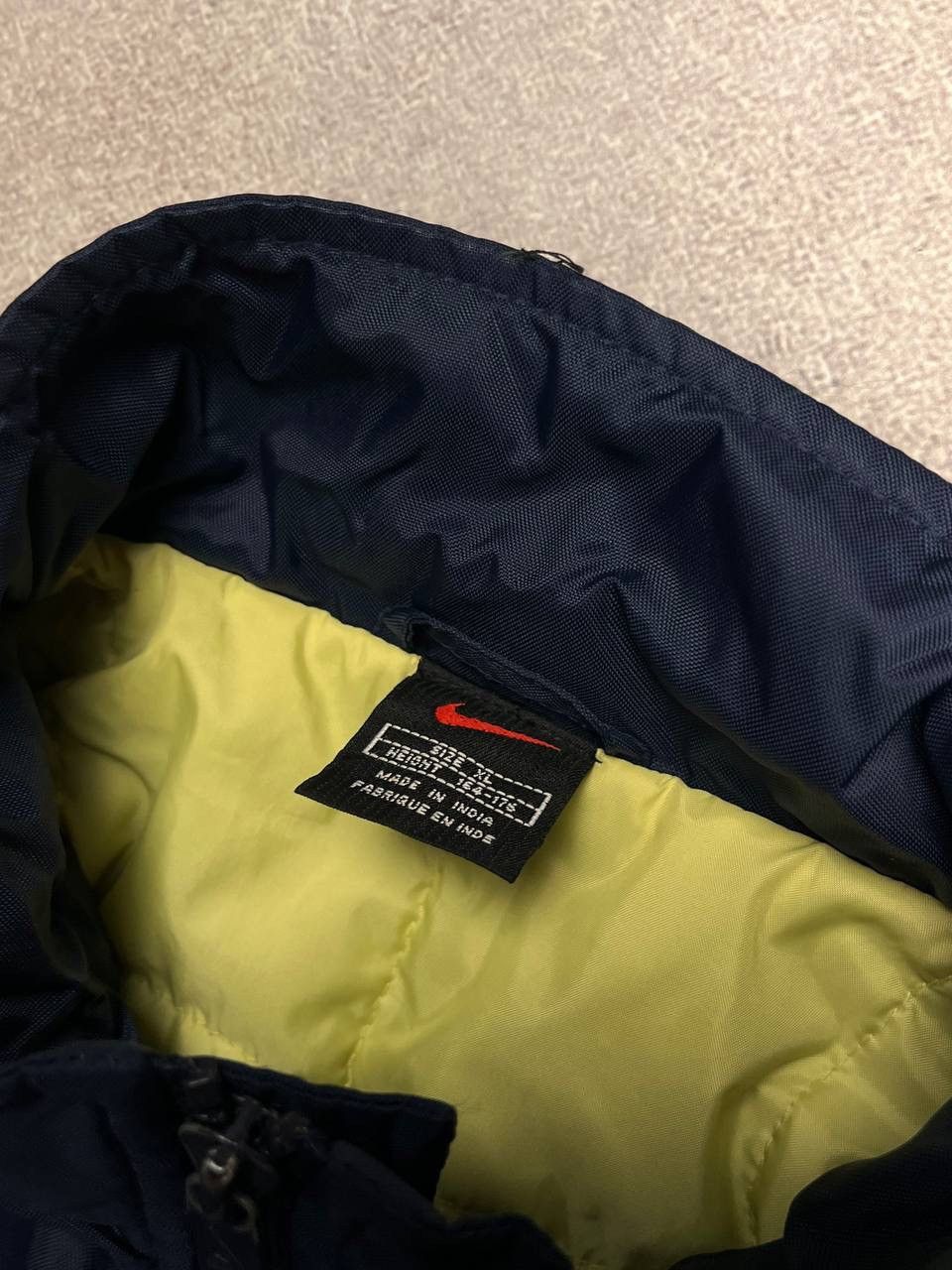 Nike × Vintage Vintage Nike Big Swoosh Waterproof Jacket XL Size US XL / EU 56 / 4 - 6 Thumbnail