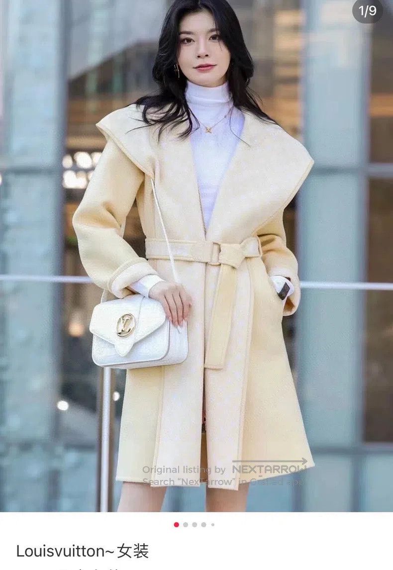 Louis Vuitton Louis Vuitton Light yellow full print big logo bathrobe co Size XXS / US 00 / IT 34 - 7 Thumbnail