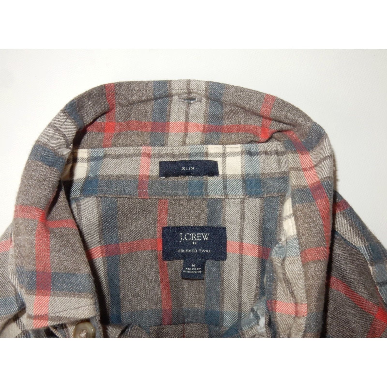 J.Crew J.CREW Men's Button-Front Shirt Size M Slim Size US M / EU 48-50 / 2 - 4 Thumbnail