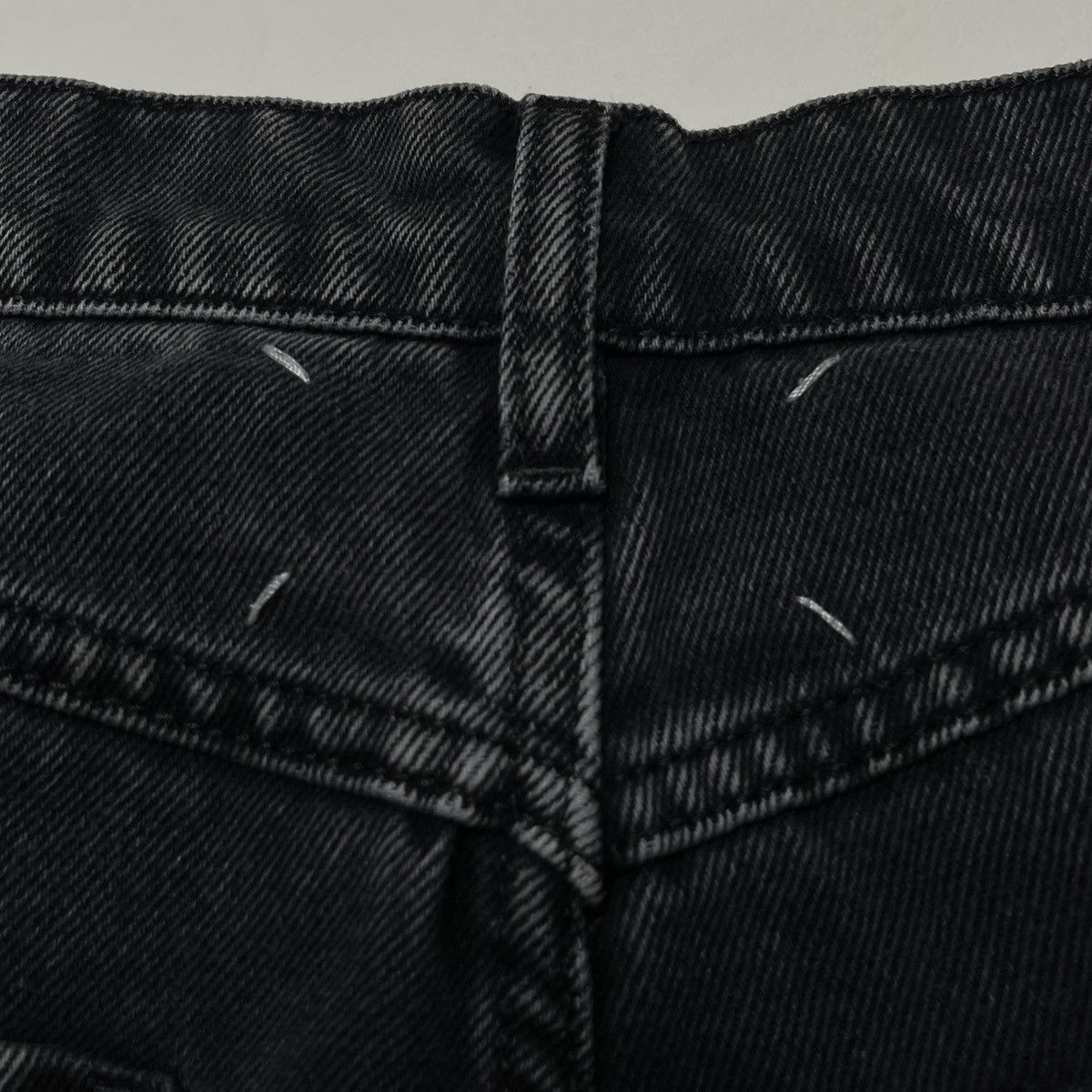 Maison Margiela Maison Margiela Black Cutout Pants Size 27" / US 4 / IT 40 - 8 Thumbnail