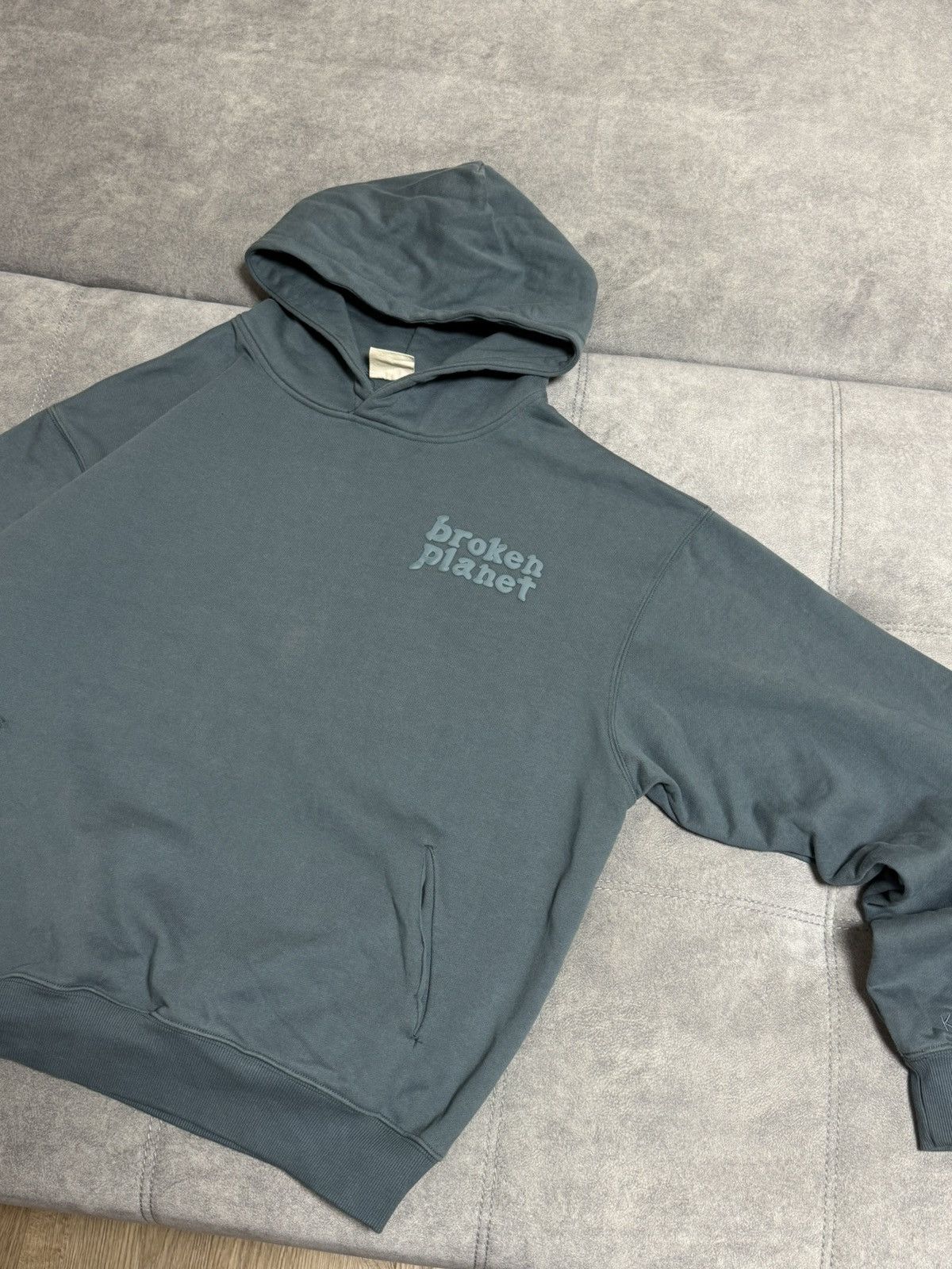 Broken Planet Rare Broken Planet Kyanite box fit oversized hoodie size XL Size US XL / EU 56 / 4 - 5 Thumbnail