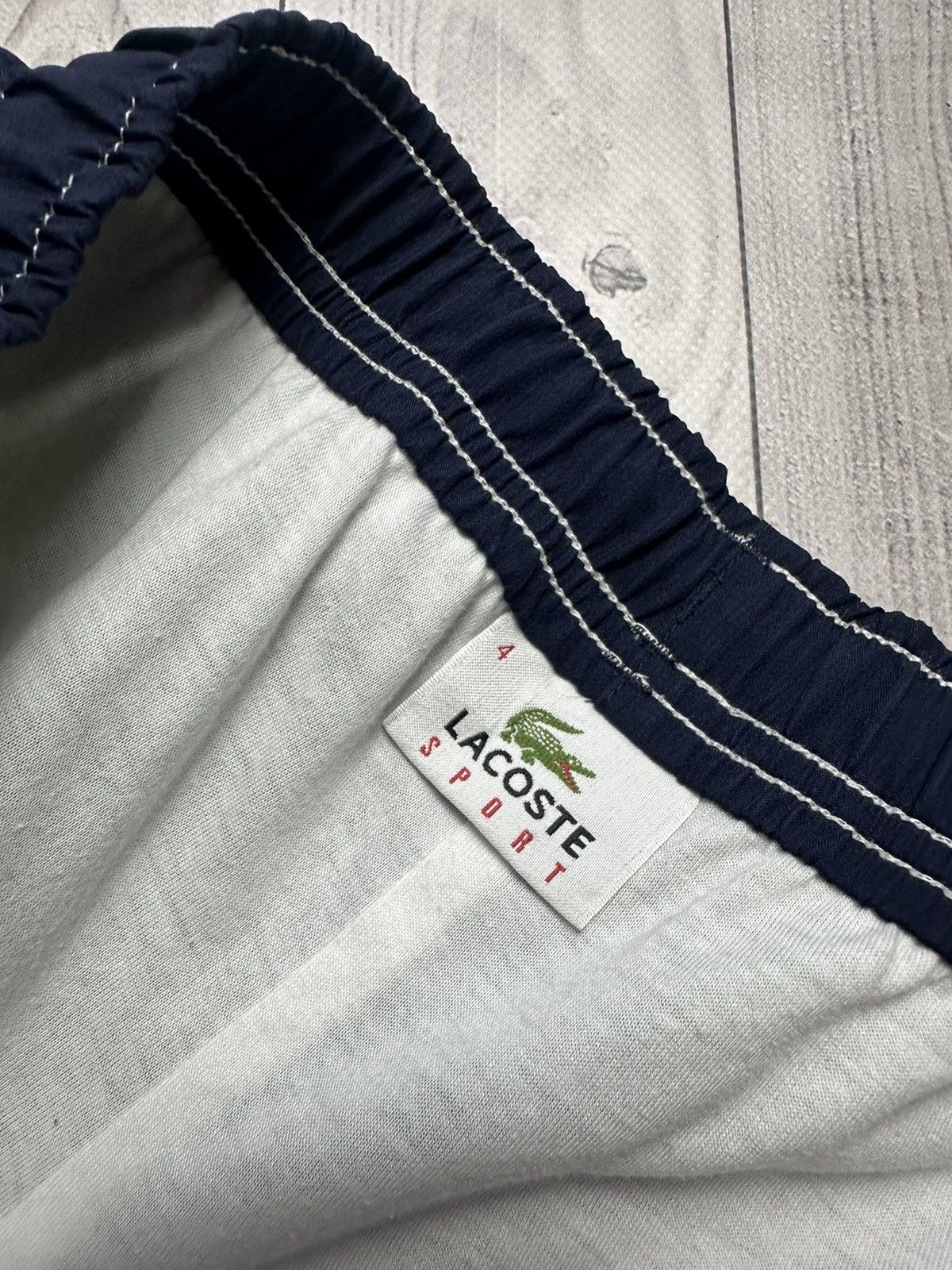 Lacoste × Vintage Vintage Lacoste shorts logo size M Size US 32 / EU 48 - 5 Thumbnail