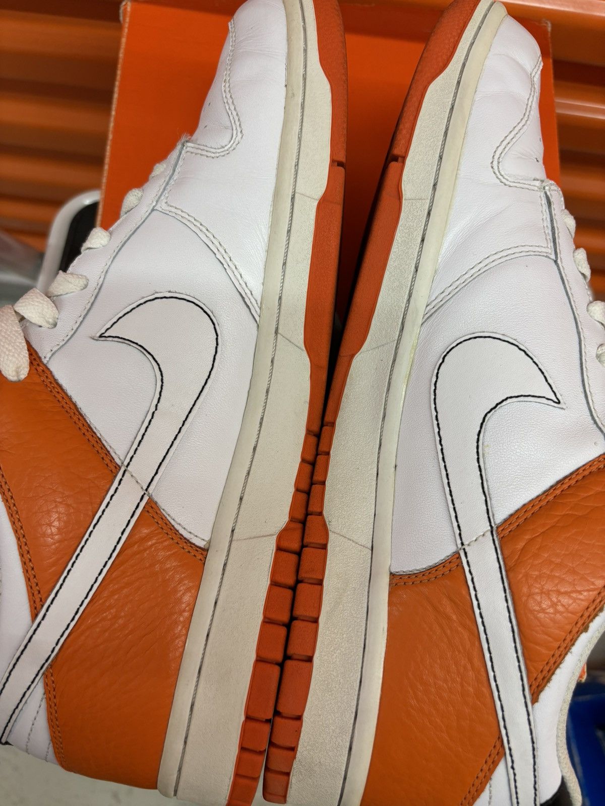 Nike × Vintage ***FINAL DROP*** RARE 2008 NIKE DUNK LOW LEATHER 11.5 Size US 11.5 / EU 44-45 - 16 Thumbnail