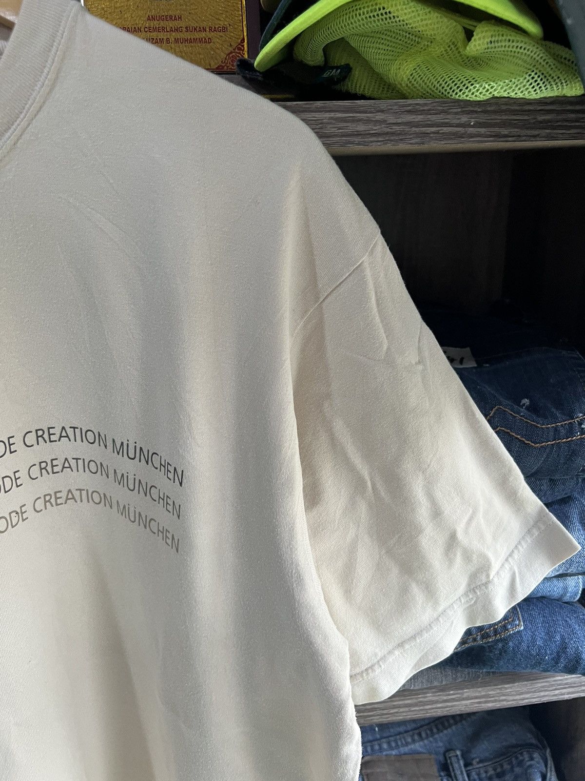 MCM 🔥Vintage MCM Mode Creation Munchen Logo Tees Size US L / EU 52-54 / 3 - 7 Thumbnail