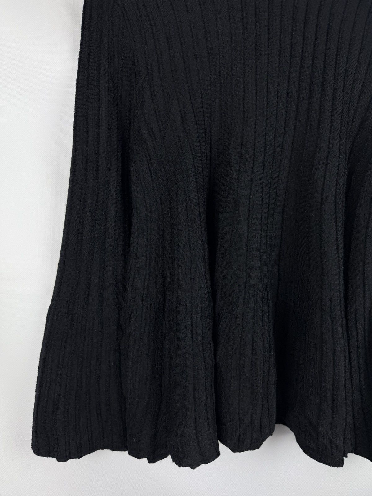 Cos Cos Bell Sleeve Ribbed Lagenlook Wool Sweater Pullover Size S / US 4 / IT 40 - 7 Thumbnail