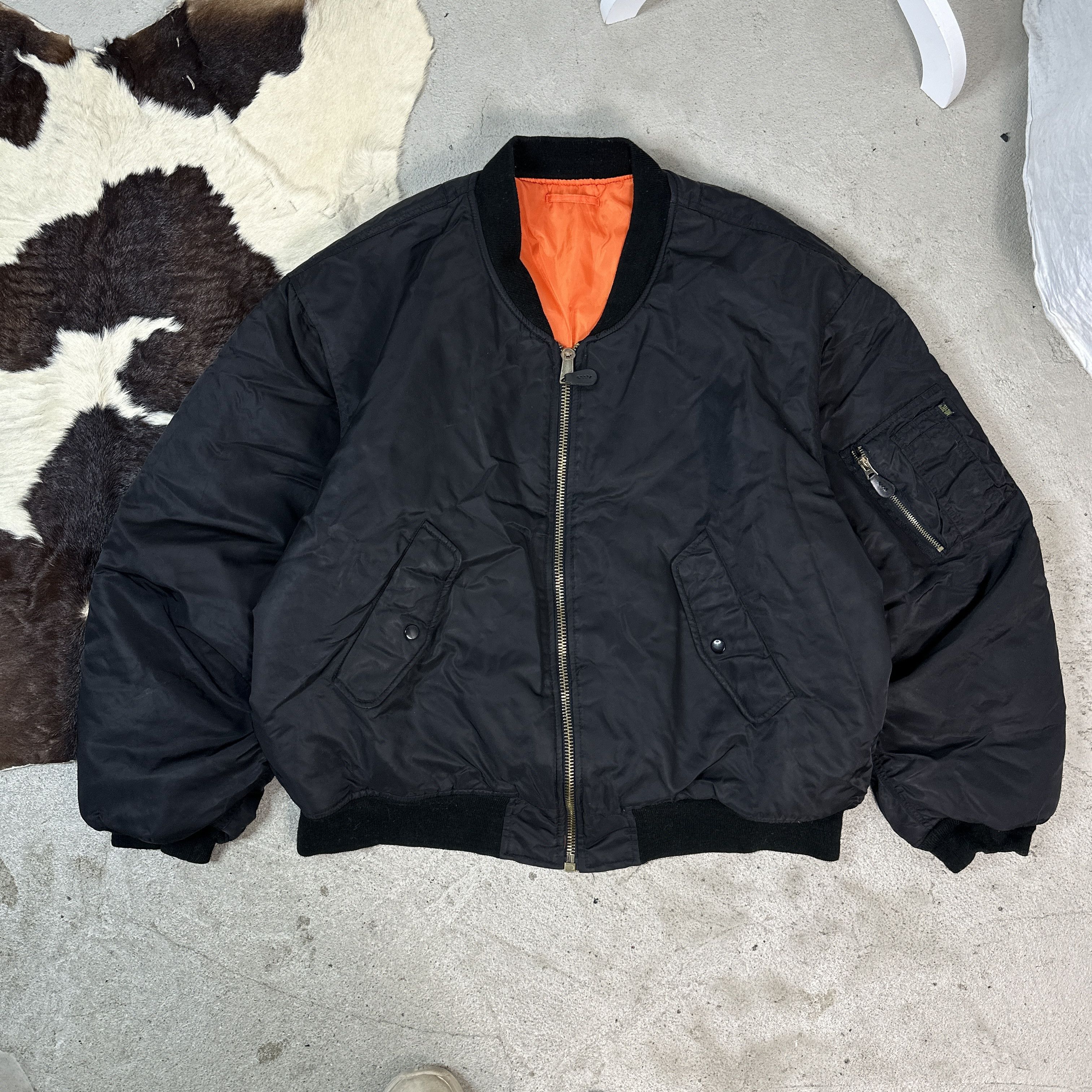 Vintage Vintage MA-1 Bomber Jacket Size US XL / EU 56 / 4 - 2 Thumbnail