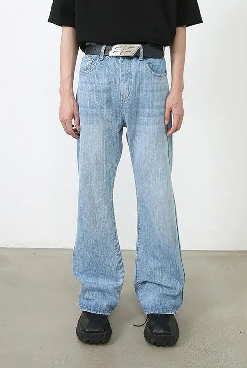 Japanese Brand × Jean Men's retro washed light blue loose versatile flared jeans Size US 32 / EU 48 - 1 Thumbnail