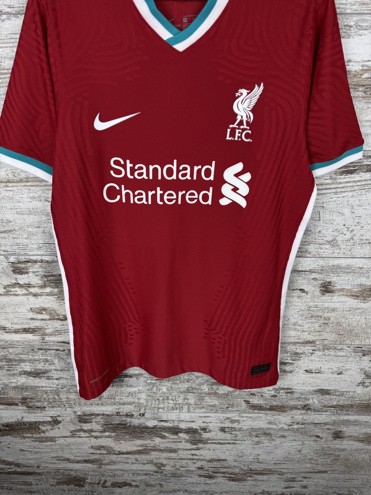 Nike Mens Vintage Nike FC Liverpool soccer jersey T-shirt tee Size US M / EU 48-50 / 2 - 4 Thumbnail