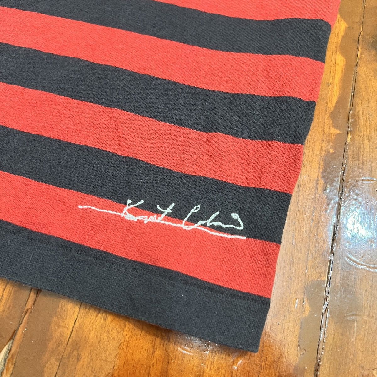 Band Tees Kurt Cobain Signature shirr Size US M / EU 48-50 / 2 - 4 Thumbnail