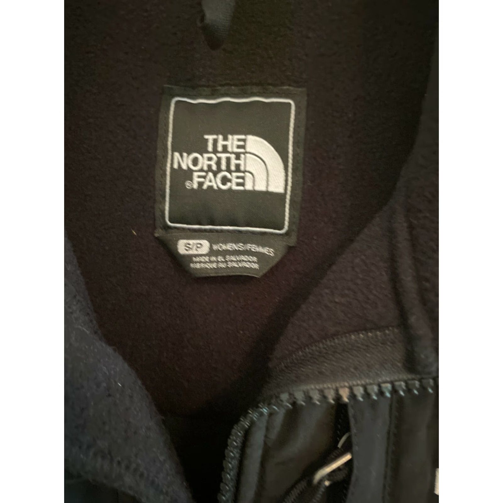 The North Face VINTAGE The North Face Women's Black Fleece zip up Jacket Size S/P GUC Size S / US 4 / IT 40 - 3 Thumbnail