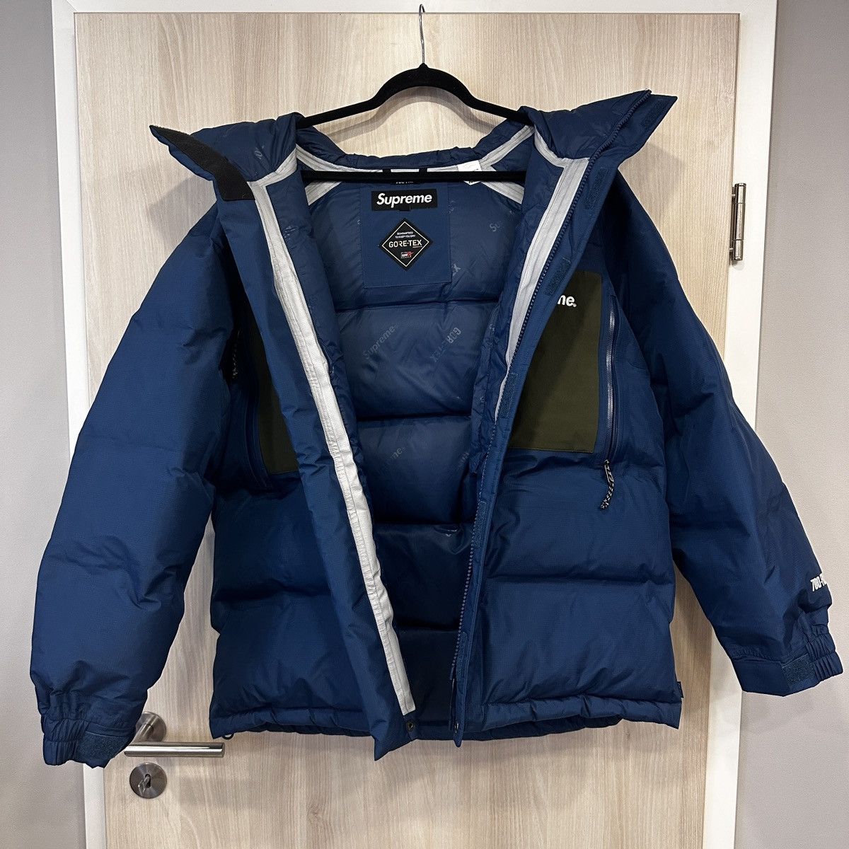 Supreme Supreme FW18 Gore-Tex 700-Fill Down Parka - M - Blue Size US M / EU 48-50 / 2 - 2 Thumbnail