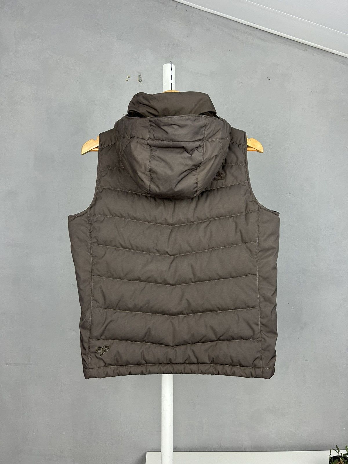 The North Face The North Face Hooded Down Puffer Vest Women Brown Size S Size S / US 4 / IT 40 - 10 Thumbnail