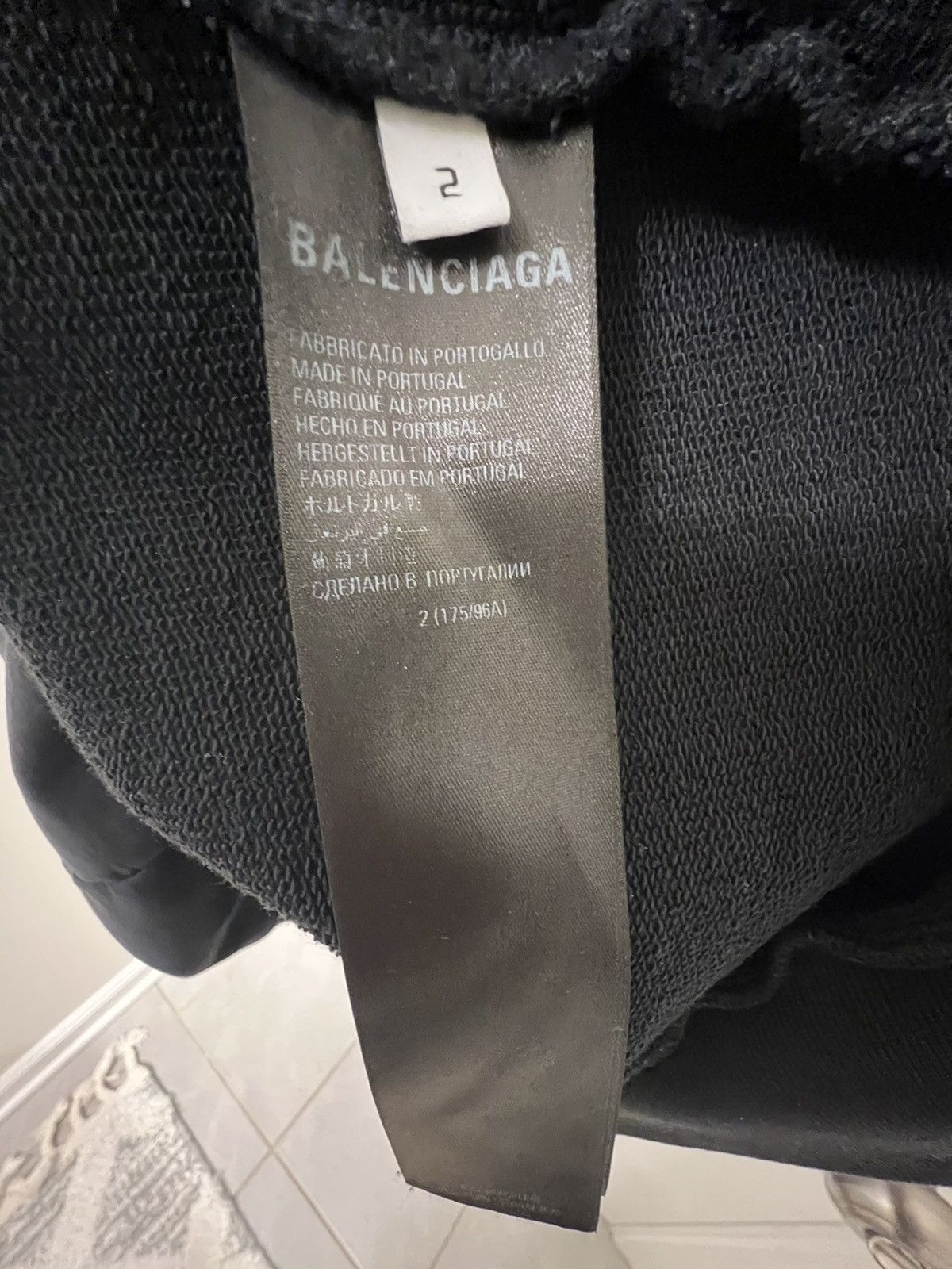 Balenciaga XXL Balenciaga Hoodie in Black Size US M / EU 48-50 / 2 - 4 Thumbnail
