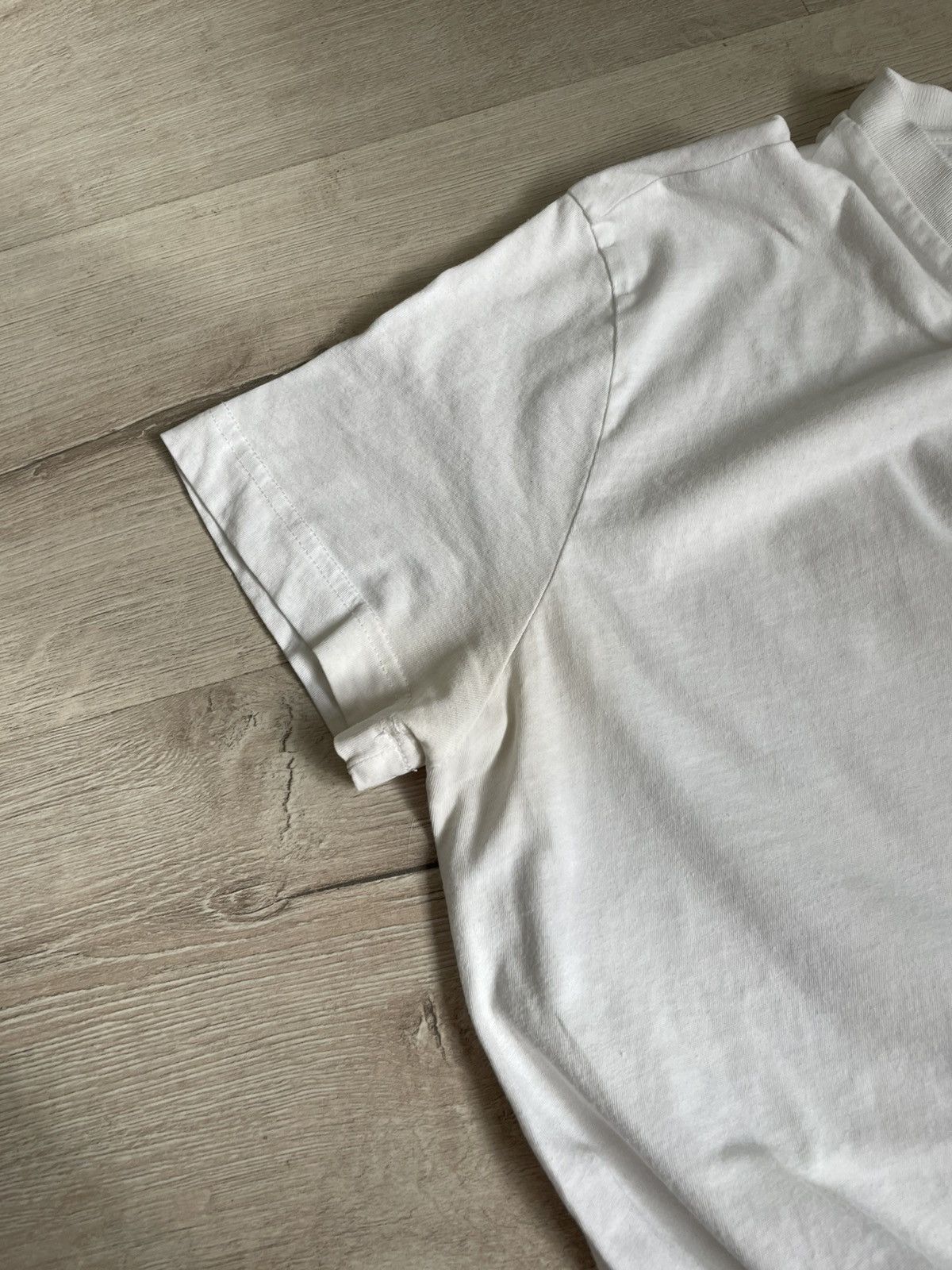 Designer × Prada Rare Prada v-Neck Tee with Triangle back t-shirt Y2k Size US S / EU 44-46 / 1 - 14 Thumbnail