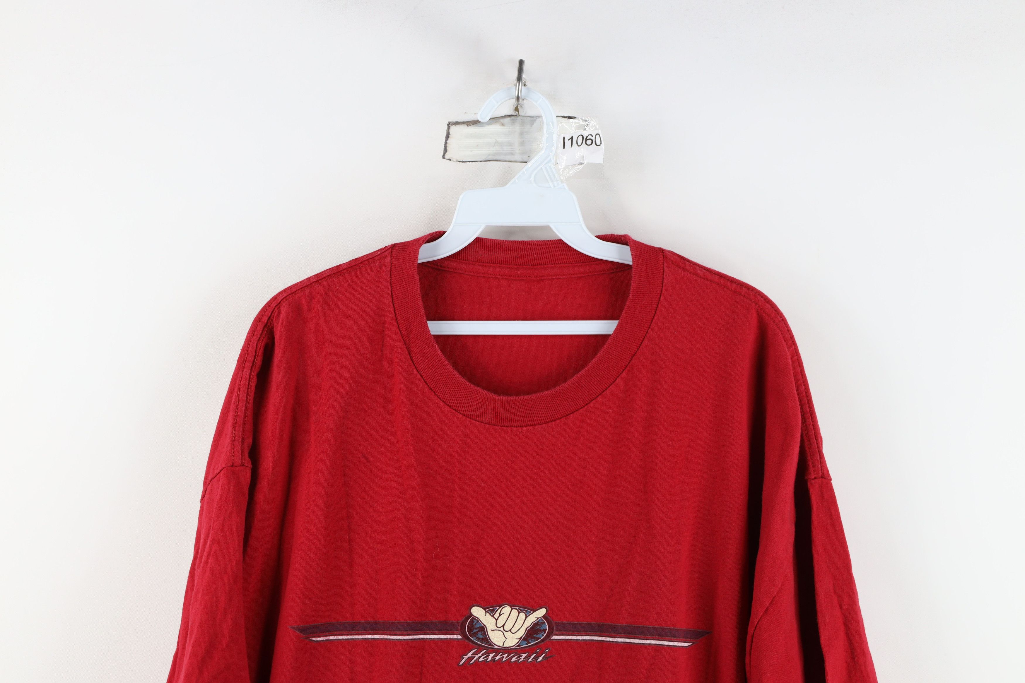 Vintage Vintage 90s Streetwear Hawaii Hang Loose Surfing T-Shirt Red Size US XXL / EU 58 / 5 - 2 Thumbnail