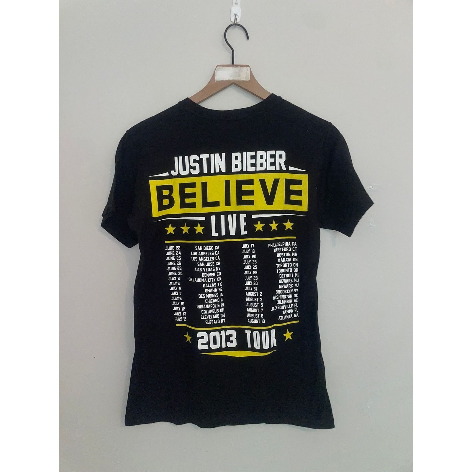Justin Bieber Justin Bieber Shirt Believe Live Tour Concert Pop M Medium Size US M / EU 48-50 / 2 - 6 Thumbnail