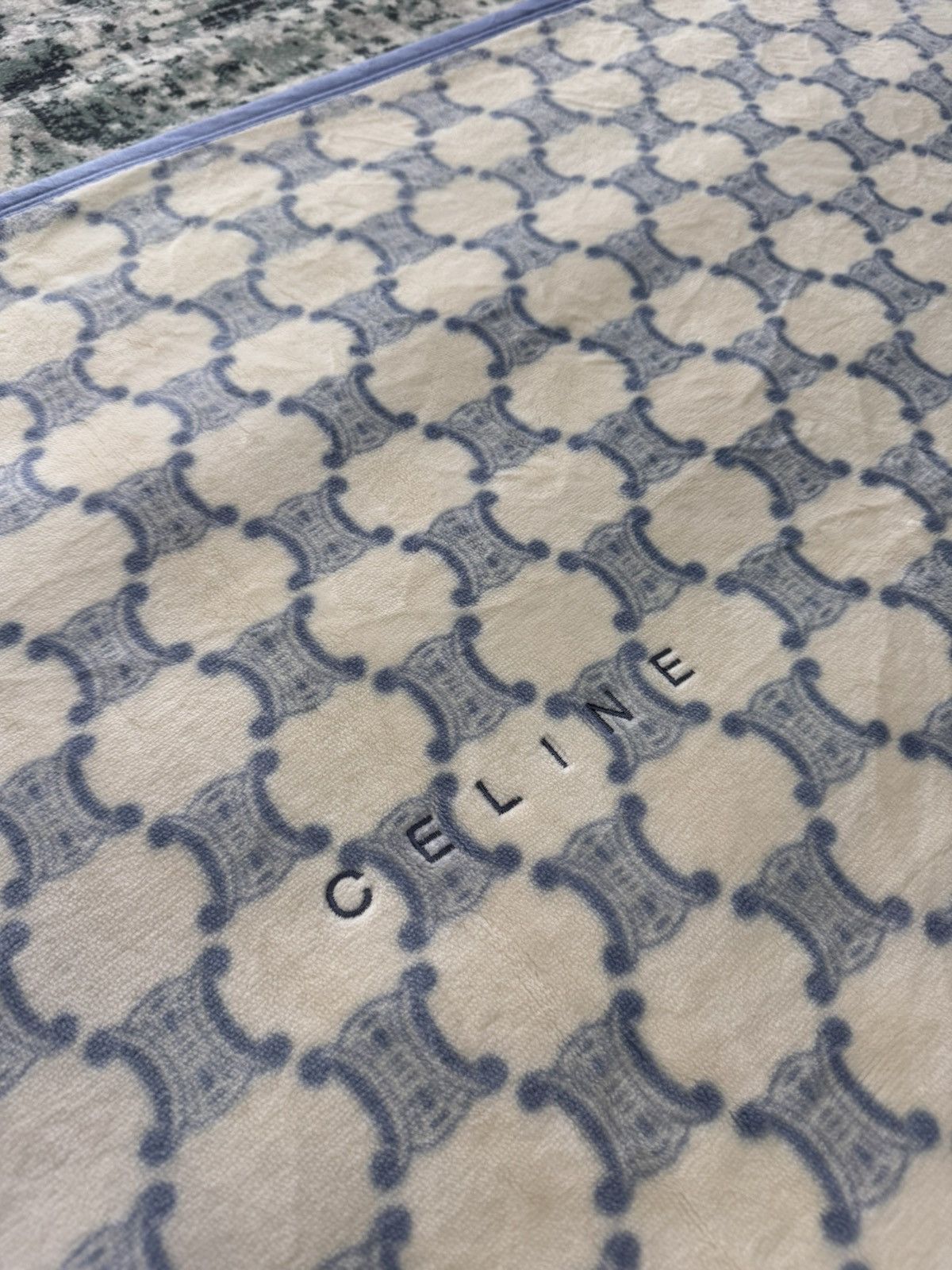 Celine CELINE BIG MONOGRAM FLUFFY BLANKET MAT Size ONE SIZE - 5 Thumbnail