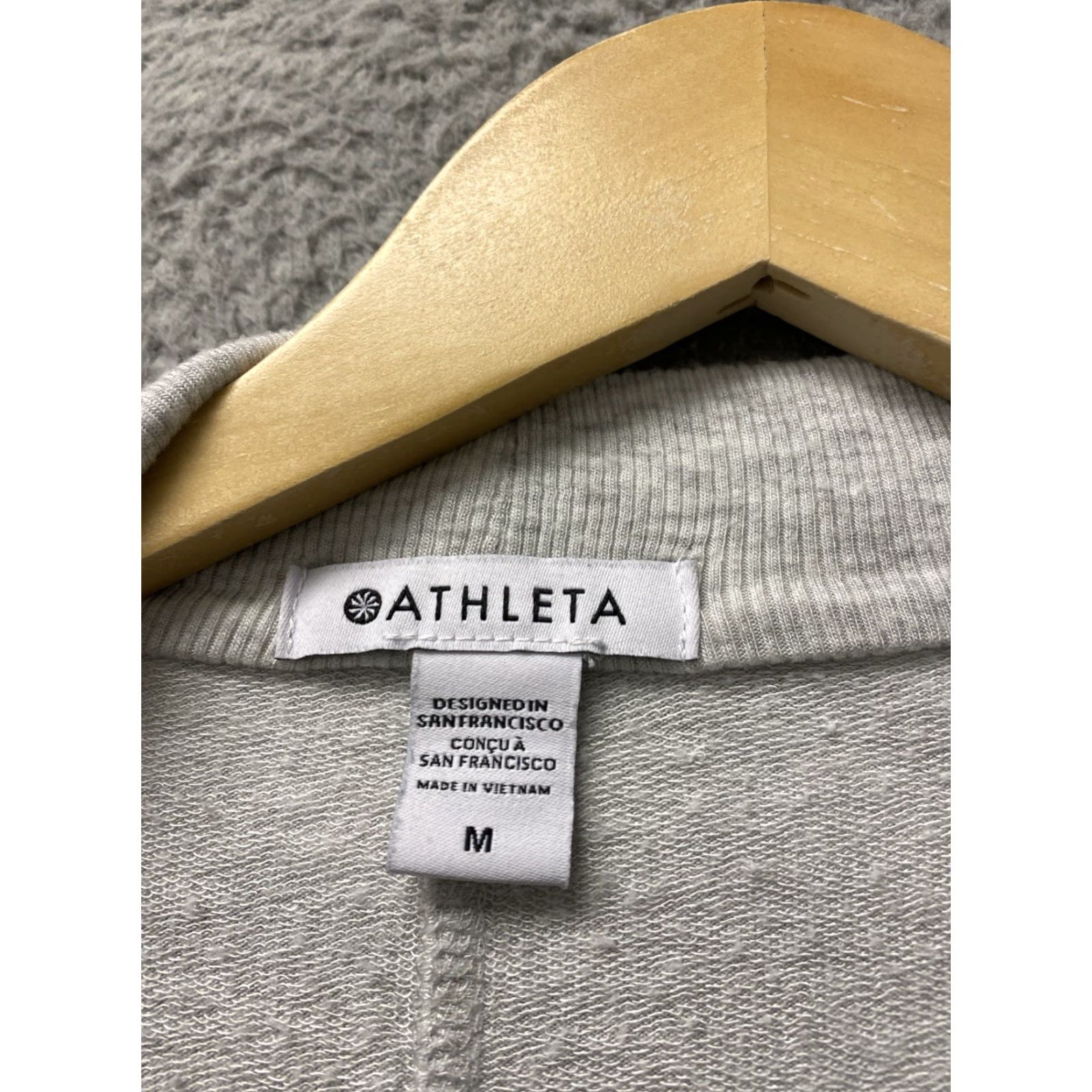 Athleta Athleta Cardigan Pranayama Wrap Sweater Women's Medium Light Gray Size M / US 6-8 / IT 42-44 - 4 Thumbnail