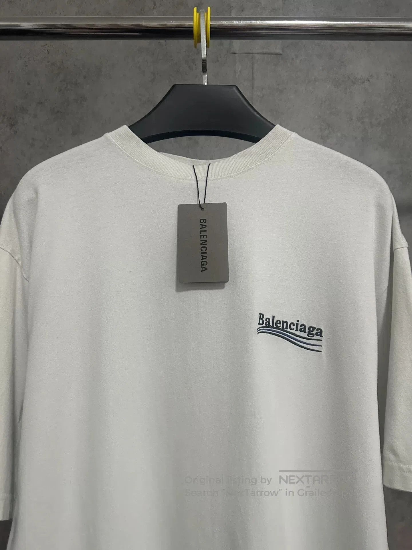 Balenciaga balenciaga short sleeve t-shirt with logo. Size US XS / EU 42 / 0 - 2 Thumbnail