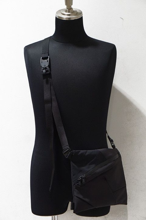 The Viridi-anne Schoeller Waterproof Bag Fidlock Magnet Leon Emmanuel Blanck Size ONE SIZE - 16 Thumbnail