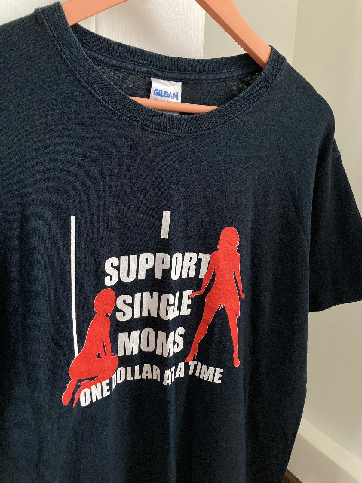 Vintage “I Support Single Moms” Stripper Promo Tee Size US M / EU 48-50 / 2 - 7 Thumbnail