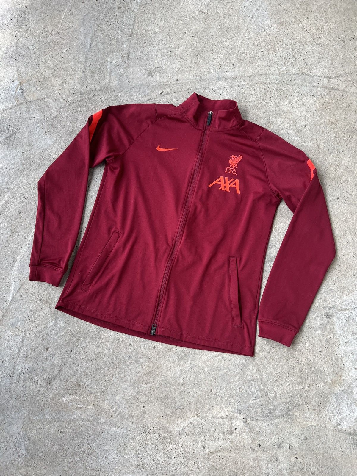 Nike Nike Liverpool Football Tack Jacket Size US M / EU 48-50 / 2 - 1 Thumbnail
