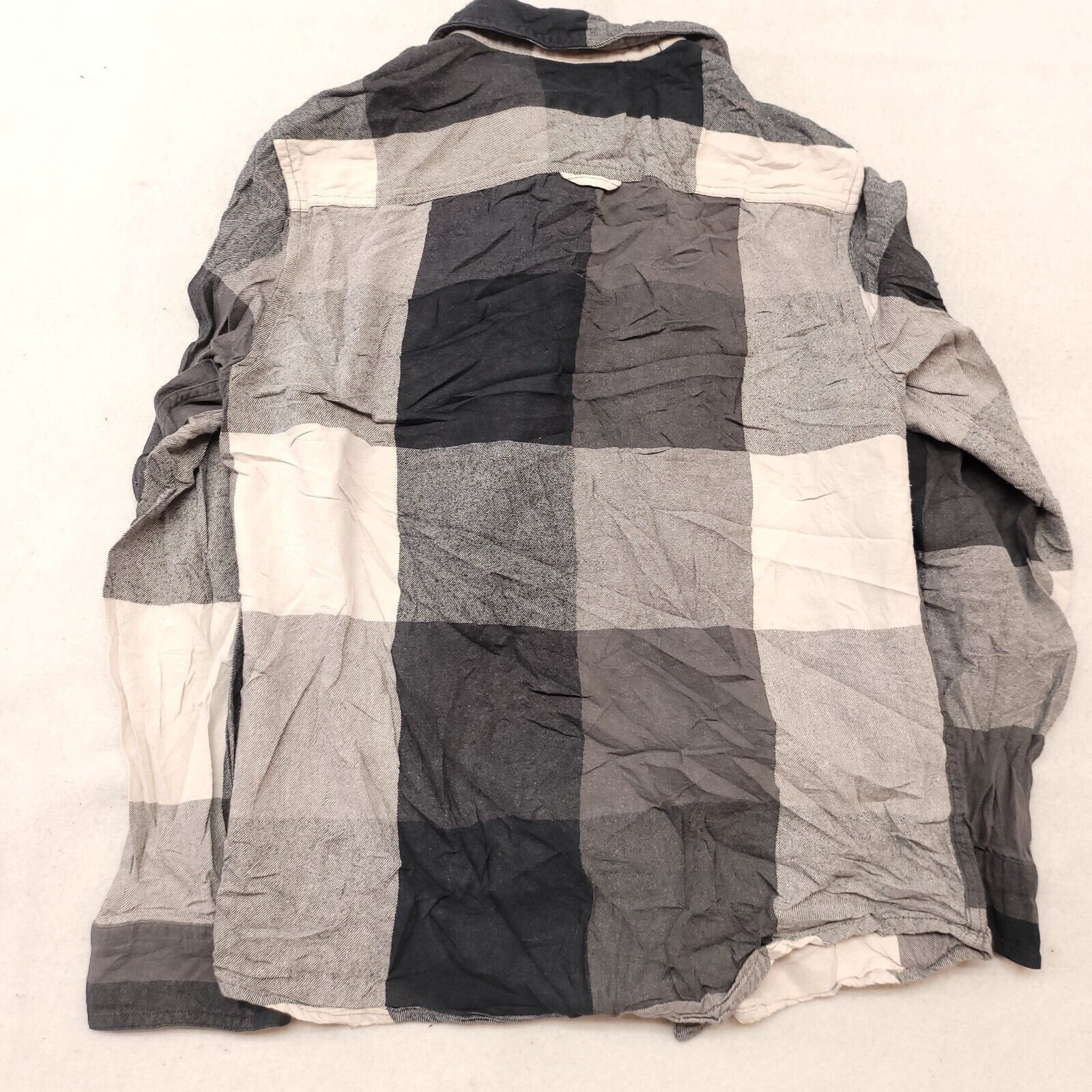 Urban Pipeline Urban Pipeline Gingham Flannel Shirt Mens Size Medium M Gray Size US M / EU 48-50 / 2 - 10 Thumbnail