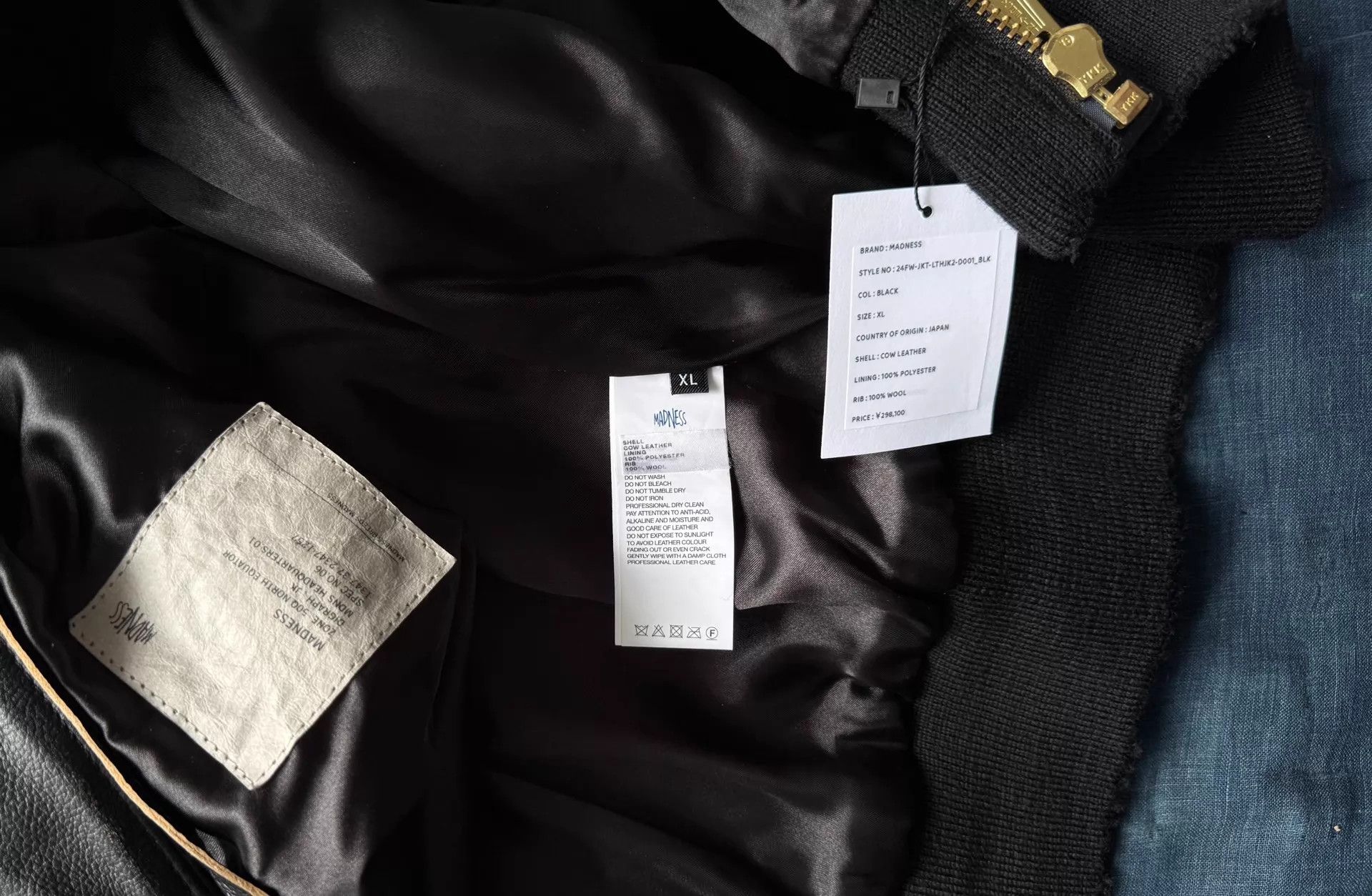 Madness MADNESS Distressed Cowhide A2 Aviator Jacket Black XL Size US XL / EU 56 / 4 - 9 Thumbnail