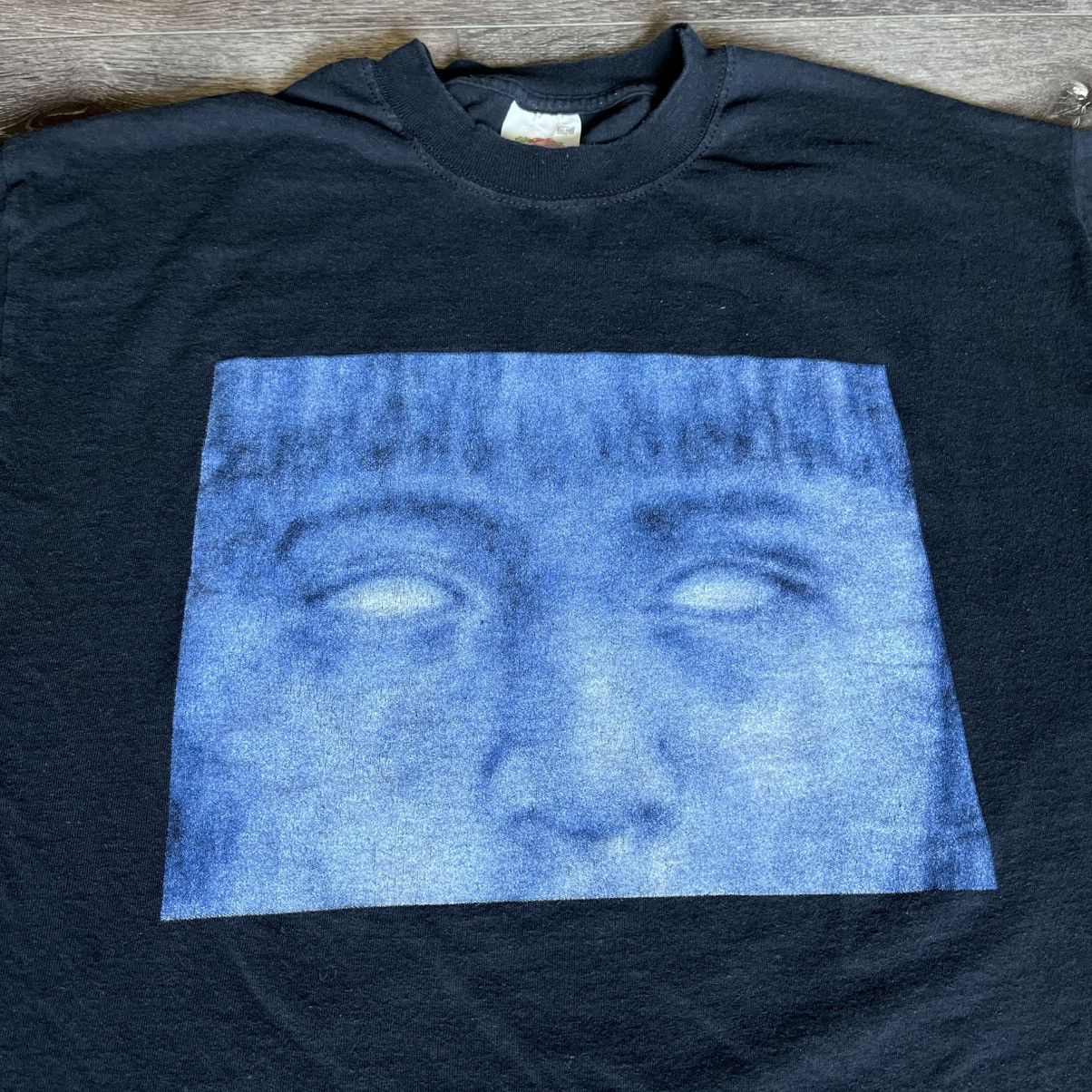 Band Tees × Vintage Vintage 2003 Steve Hackett To Watch The Storms Euro Tour Tee Size US M / EU 48-50 / 2 - 3 Thumbnail